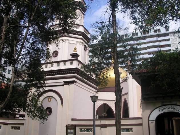 ハジャ・ファティマ・モスクの外観